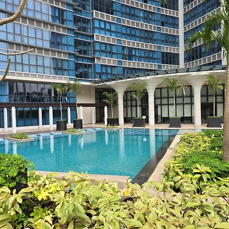 Bgc Uptown Park Suites Tower 1 - 2 Bedroom And 2 Bath Condo