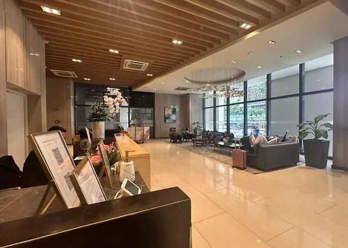Bgc Uptown Park Tower 1 - 2 Bedroom And 2 Bath 4*